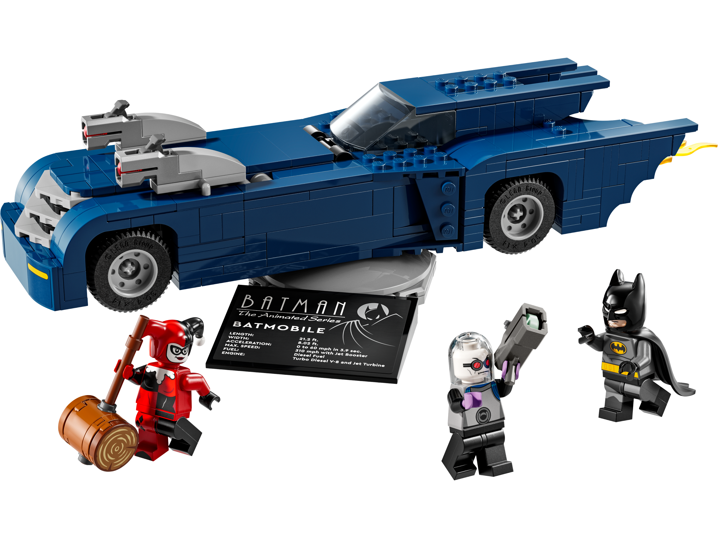 Batman with the Batmobile vs Harley Quinn and Mr. Freeze
